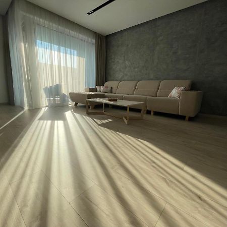 Greenbay Apartment With Free Parking Trenčín Zewnętrze zdjęcie