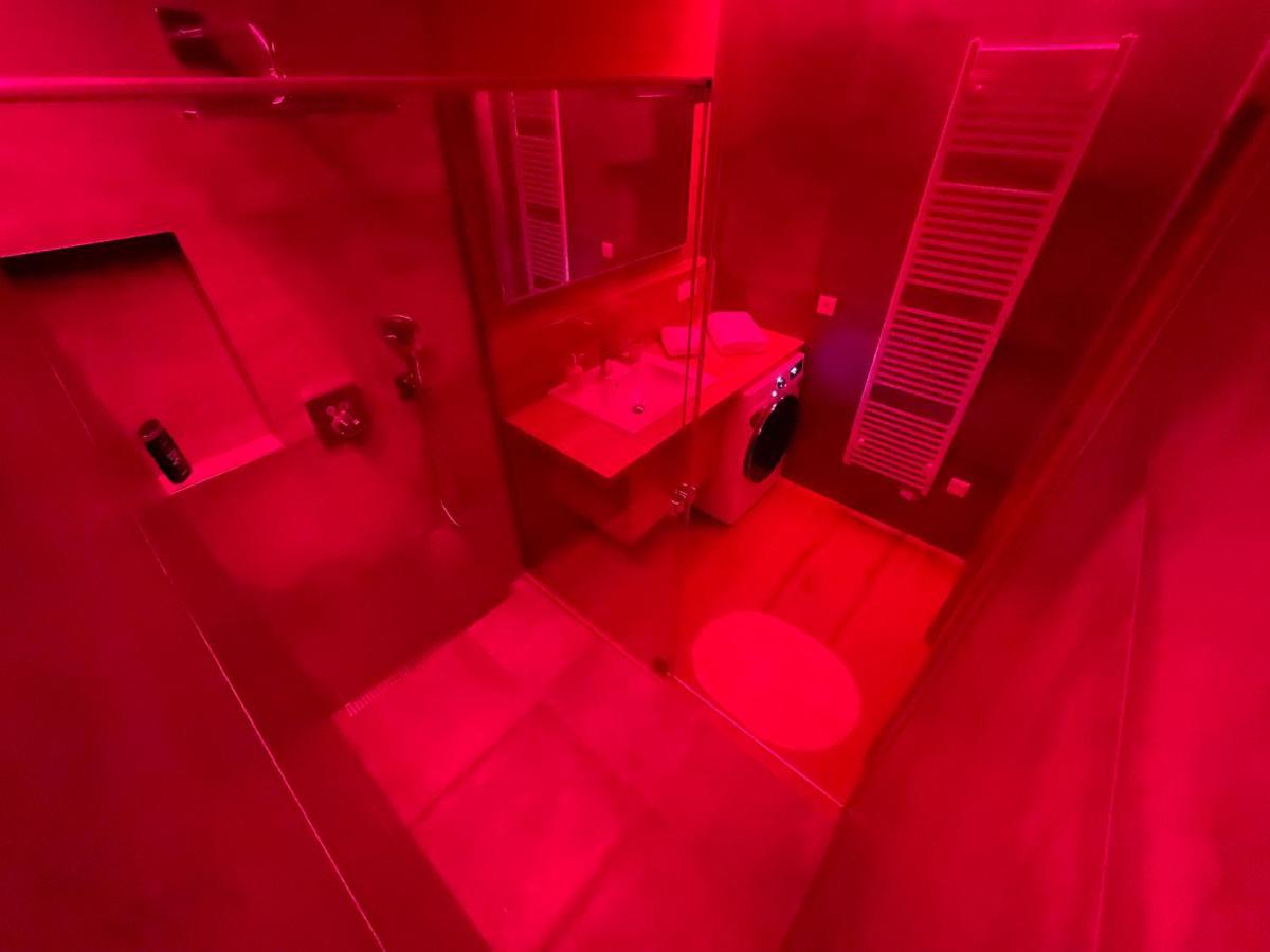 Greenbay Apartment With Free Parking Trenčín Zewnętrze zdjęcie